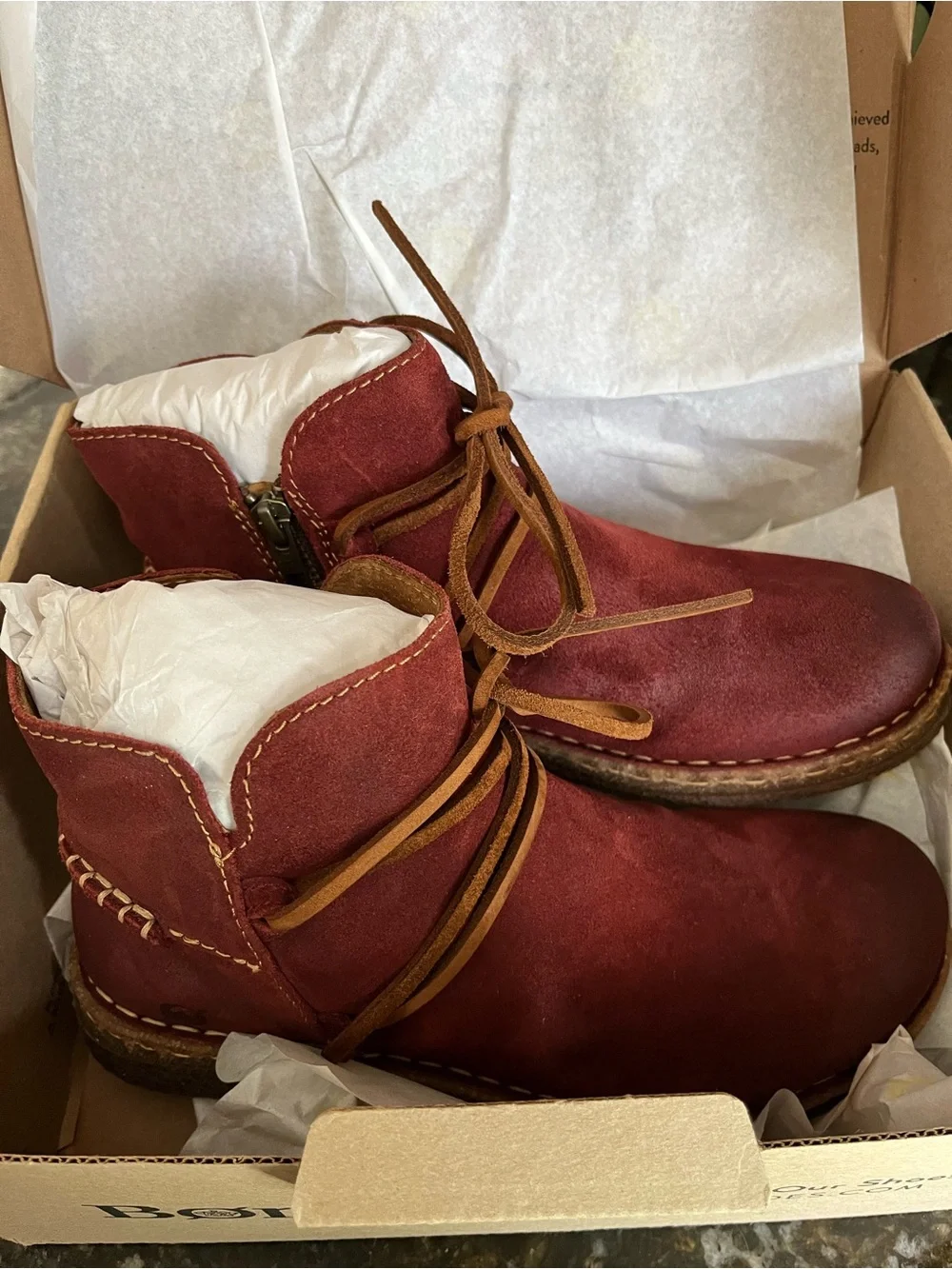 Women’s Born Calyn boots sz 8 nib